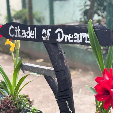 Citadel Of Dreams Ella Apartment Exterior photo