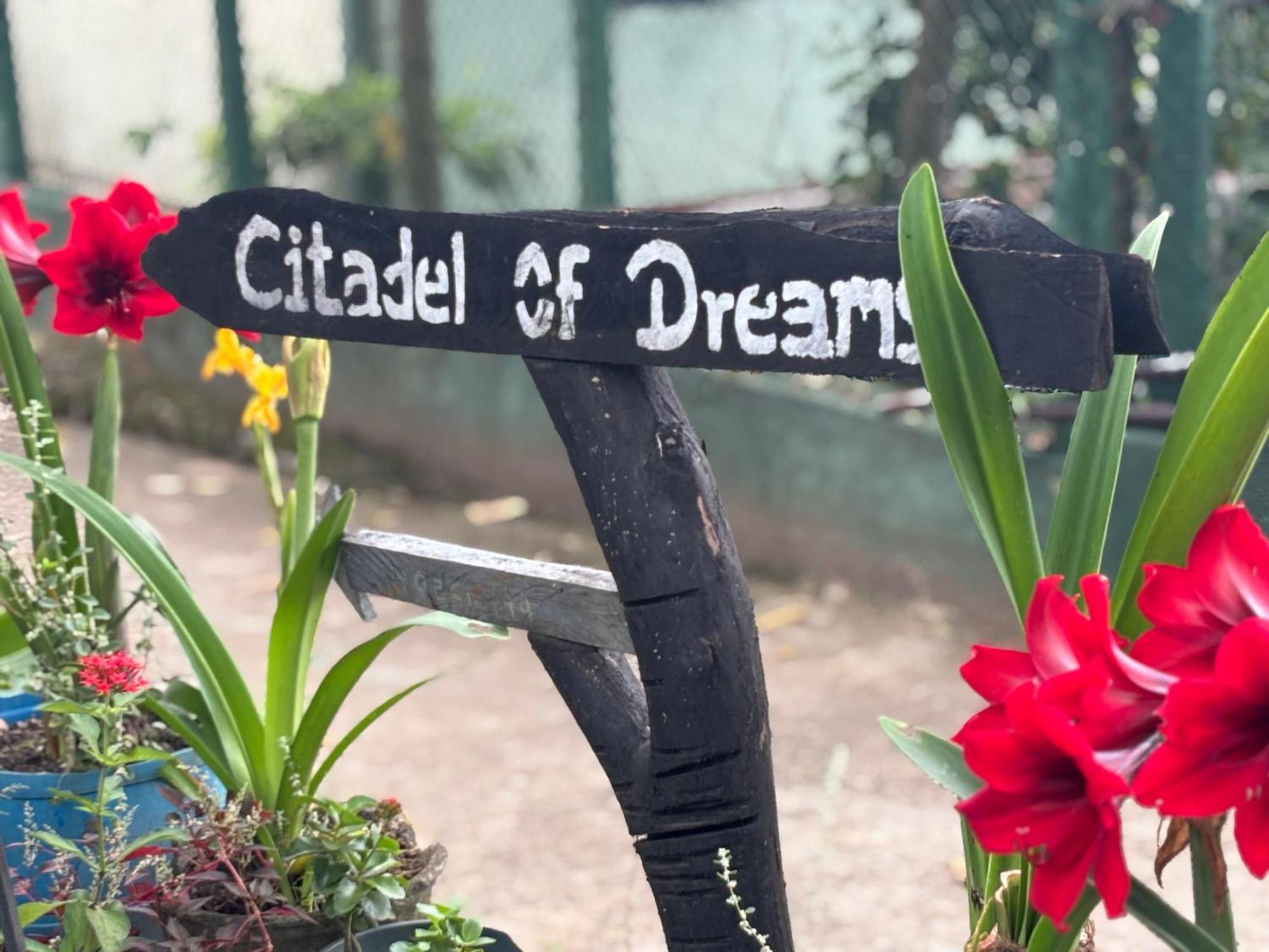 Citadel Of Dreams Ella Apartment Exterior photo
